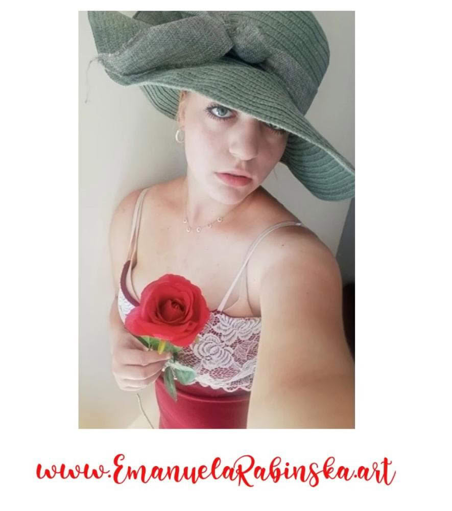 Artystka Emanuela Rabińska. Artystka Emanuela Rabińska.