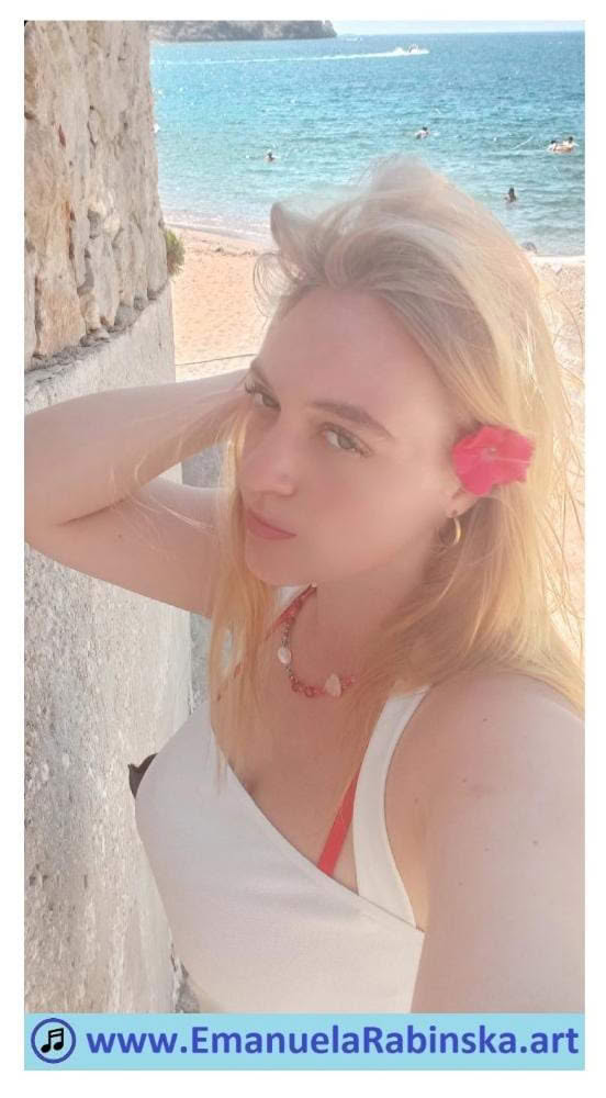 Emanuela Rabińska. Emanuela Rabińska.
