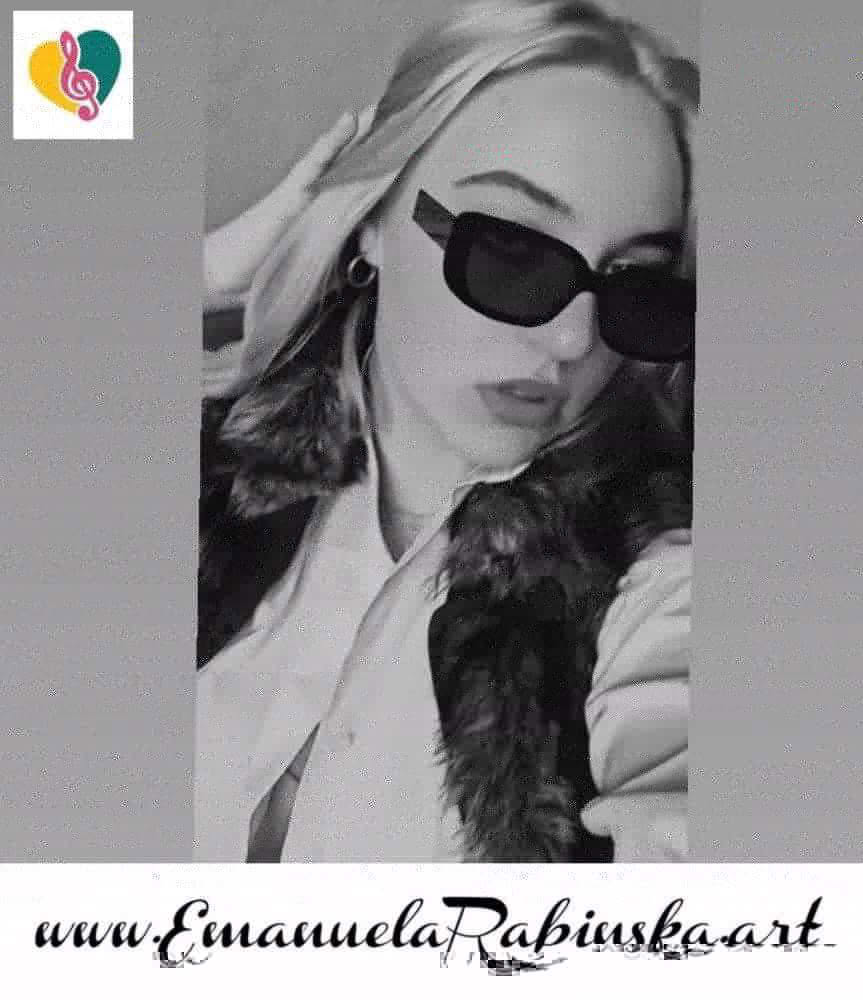 Artystka Emanuela Rabińska. Artystka Emanuela Rabińska.