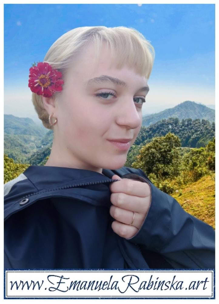 Piosenkarka Emanuela Rabińska. Piosenkarka Emanuela Rabińska.