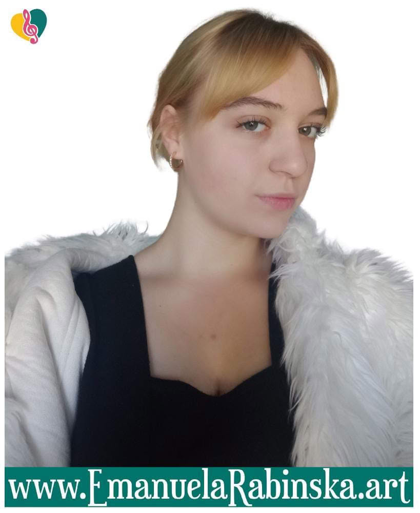 Songwriterka Emanuela Rabińska. Songwriterka Emanuela Rabińska.
