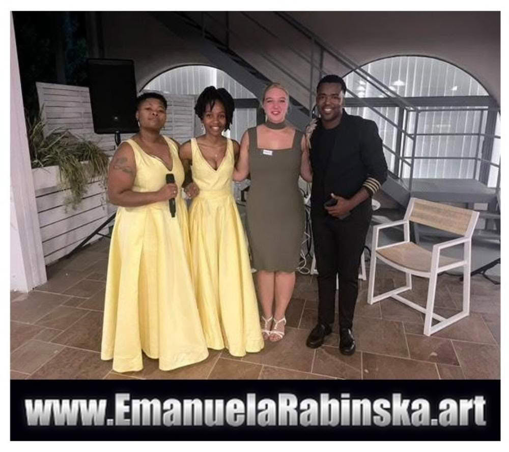 Songwriterka Emanuela po występie z afrykańskim zespołem muzycznym na Rhodes 2024 Songwriterka Emanuela po występie z afrykańskim zespołem muzycznym na Rhodes 2024